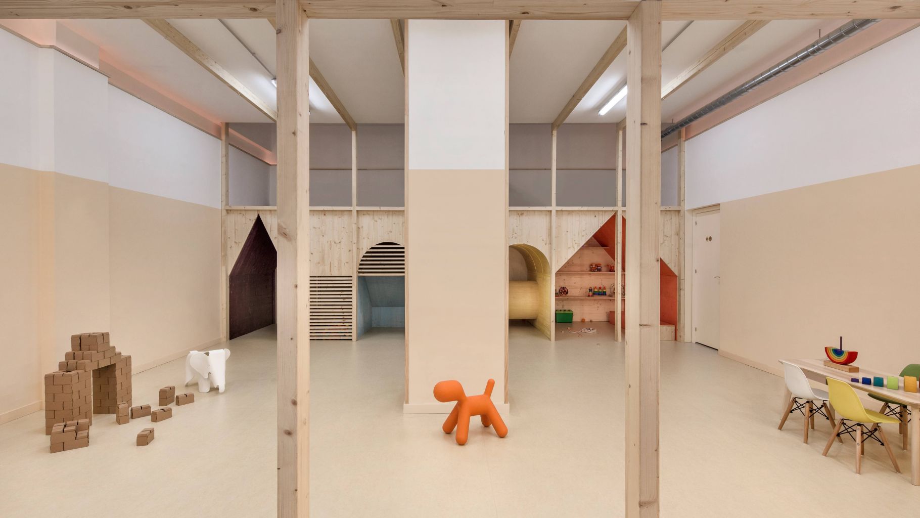 DESIGN AND CONSTRUCTION OF A PLAYROOM IN GRÀCIA