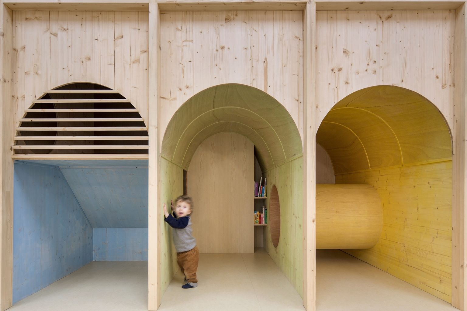 DESIGN AND CONSTRUCTION OF A PLAYROOM IN GRÀCIA 1