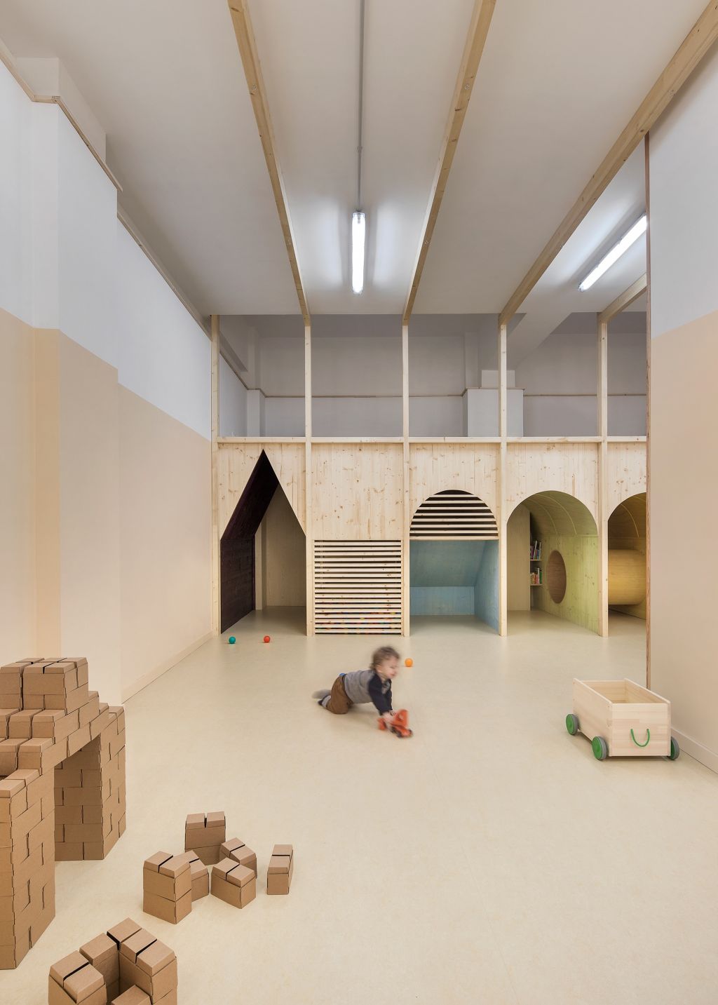 DESIGN AND CONSTRUCTION OF A PLAYROOM IN GRÀCIA 1