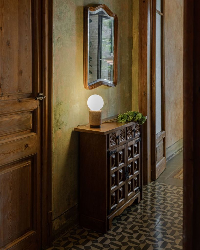 FULL RENOVATION OF A FLAT IN POBLENOU 1