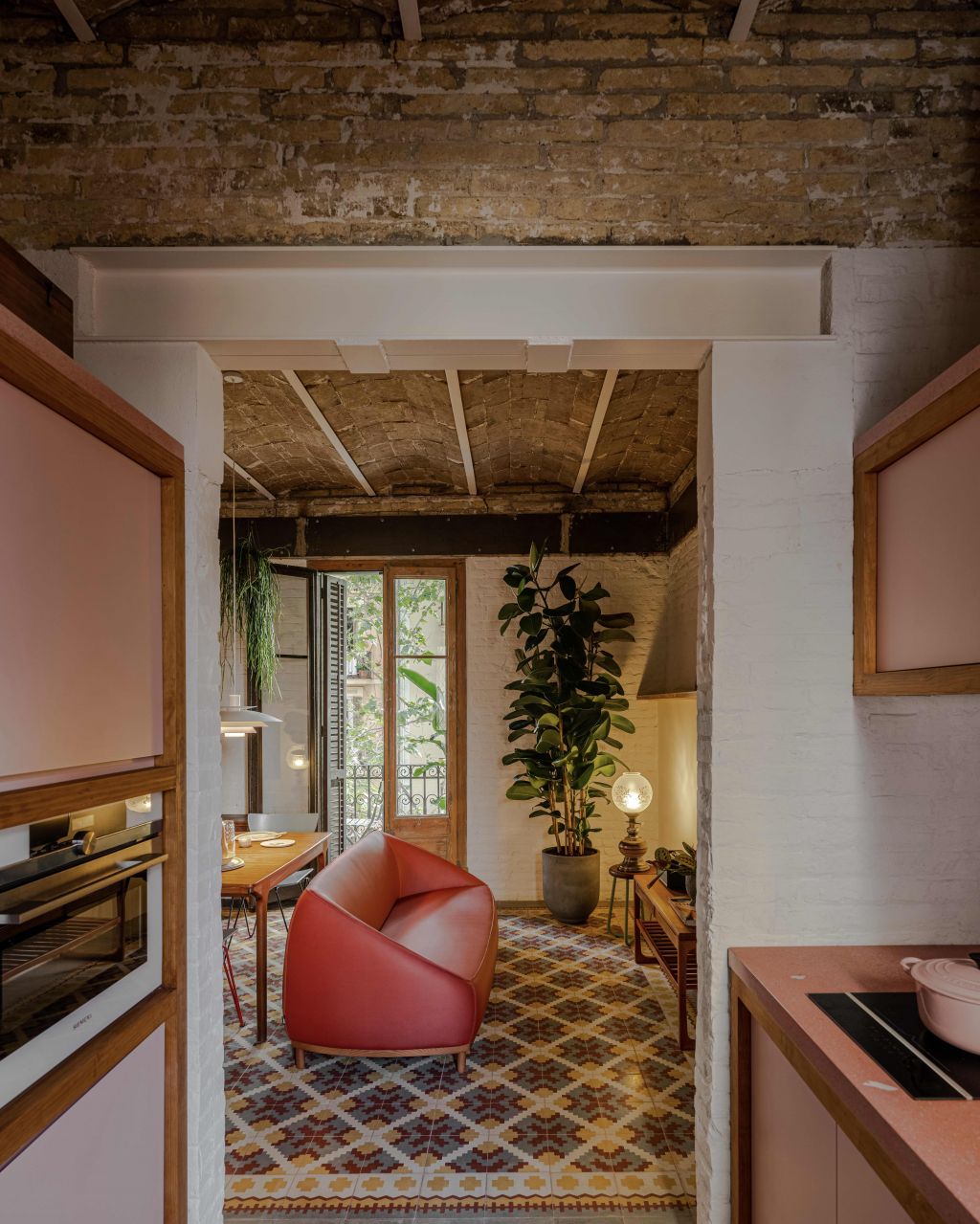 FULL RENOVATION OF A FLAT IN POBLENOU 1