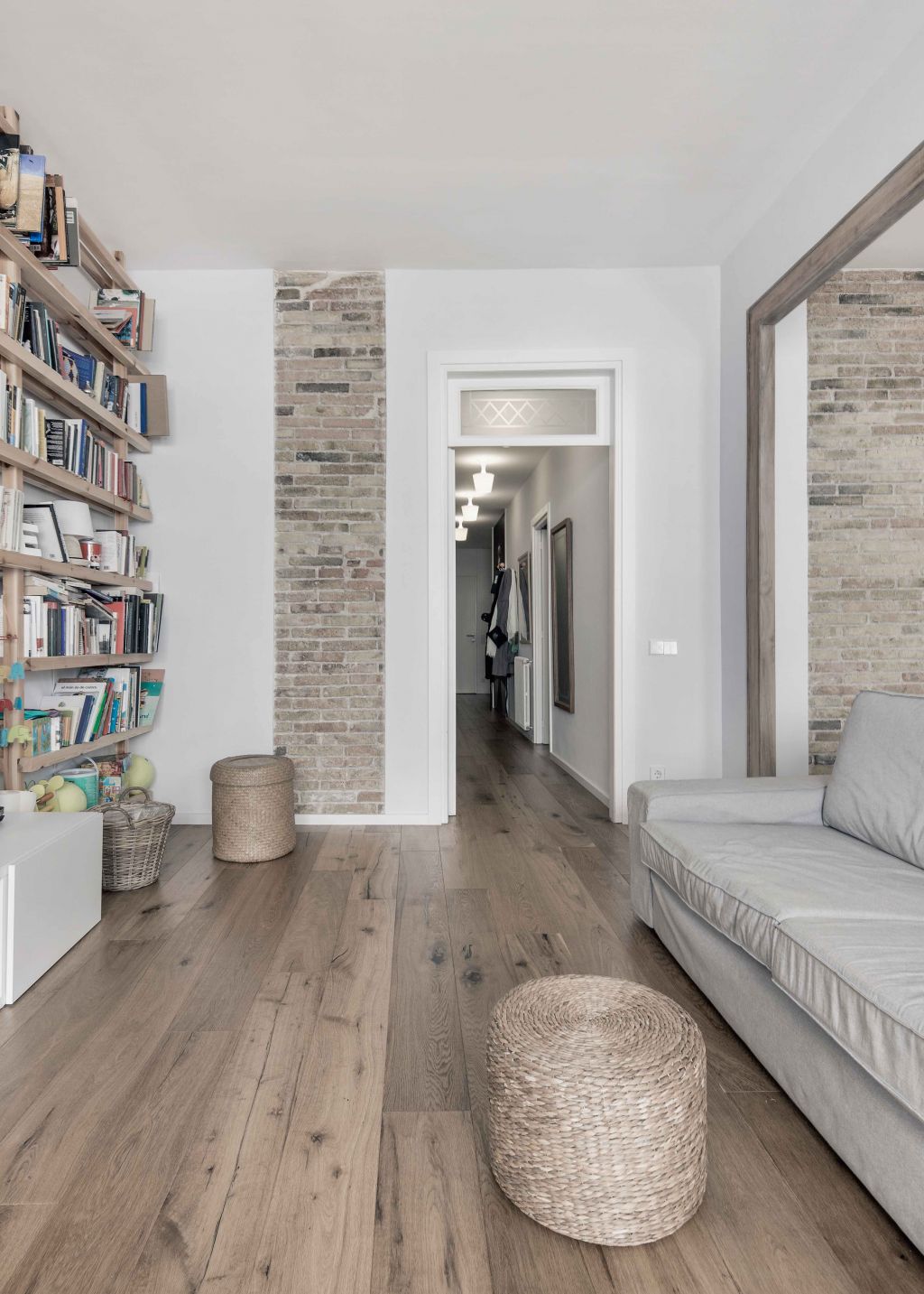 FULL RENOVATION OF A FLAT IN EIXAMPLE 2