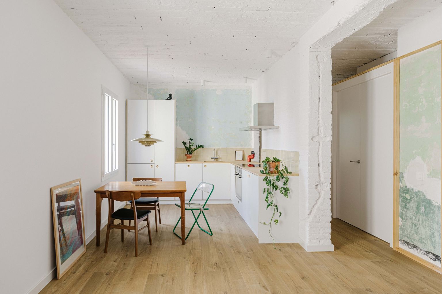 FULL RENOVATION OF A FLAT IN EIXAMPLE 1